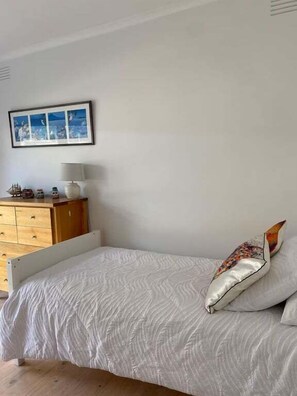 Room - Bayviews on Bridgewater (Portland North)