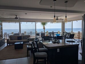 Interior - Four Bedroom Ocean Front (Bajos de Chila)