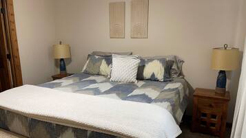 3 soverom, wi-fi (inkludert) og sengetøy