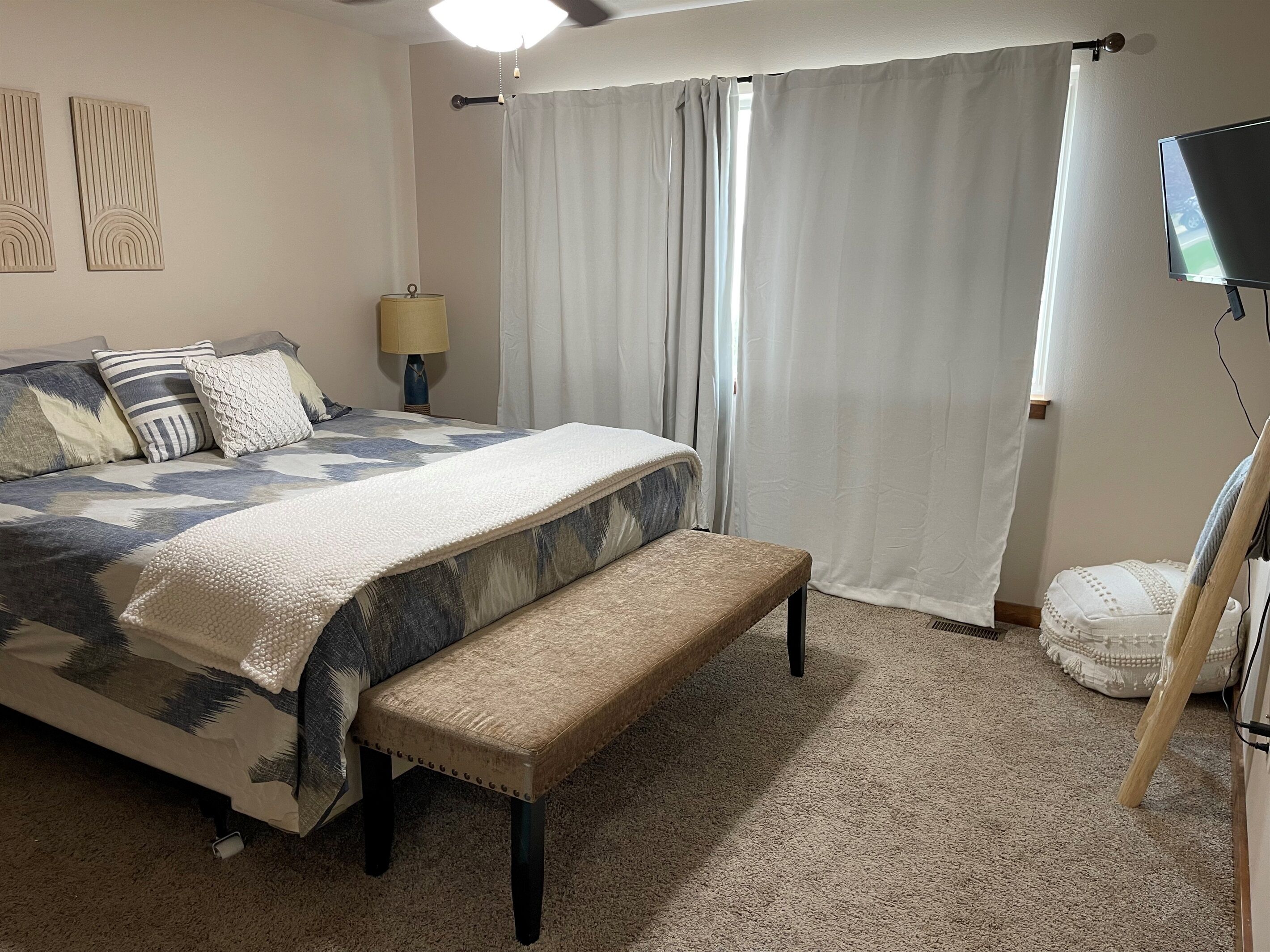 3 bedrooms, free WiFi, bed sheets