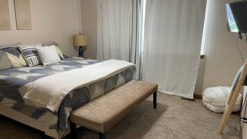 3 bedrooms, free WiFi, bed sheets