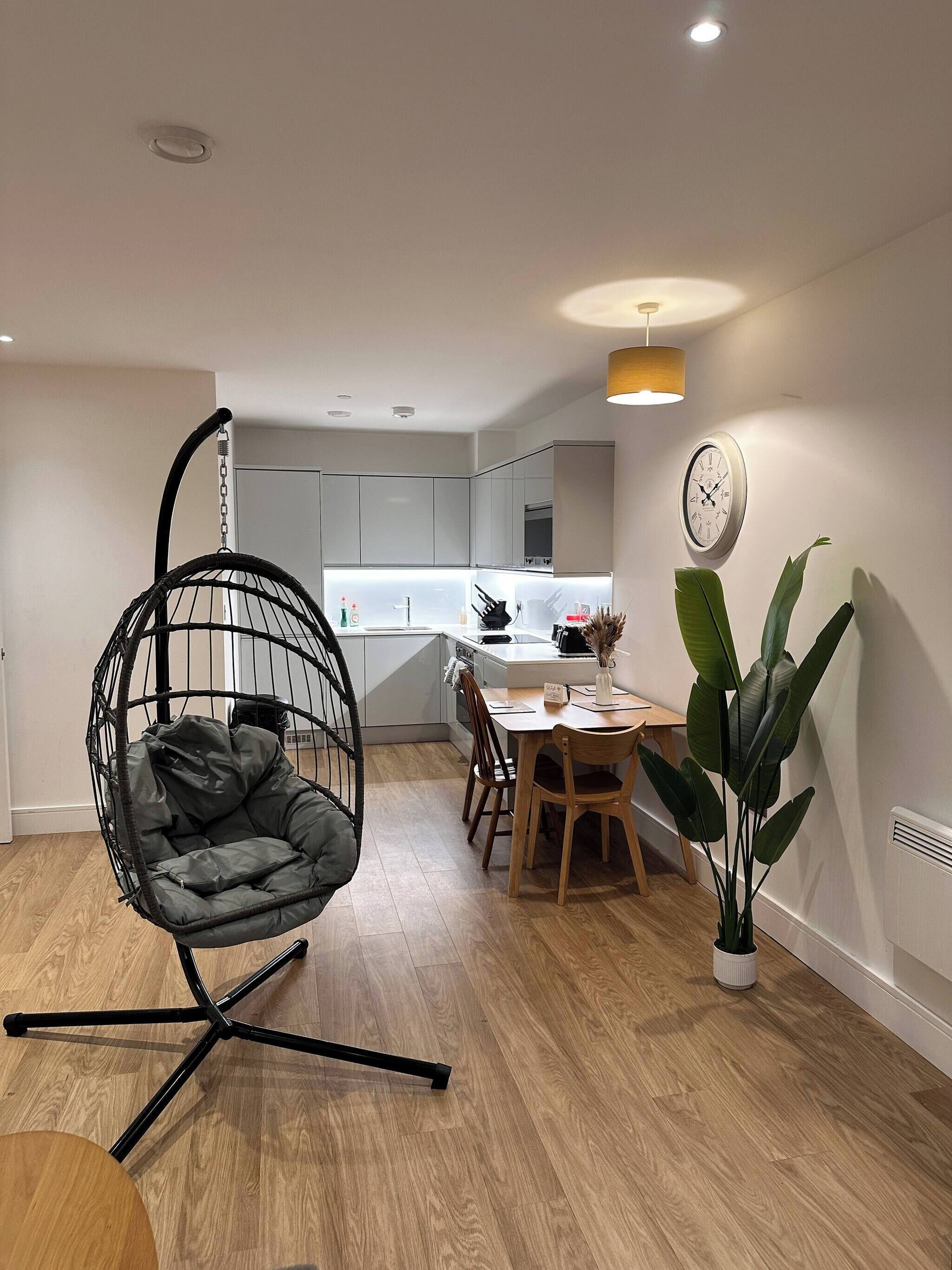 Apartment, 1 Bedroom, Smoking | Interior