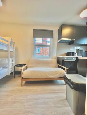 Interior - Golder Greens London City Bliss Apartment (London)