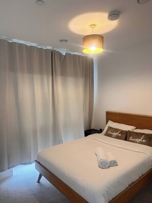 Apartment, 1 Bedroom, Smoking, Private Pool | 1 bedroom - Cozy one Bedroom With a Big Balcony and Parking (Birmingham)