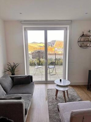 Apartment, 1 Bedroom, Smoking, Private Pool | Living area