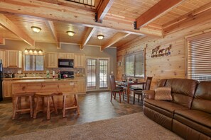 Interior - Rimfire Refuge (Island Park)