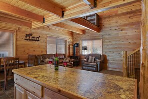 Interior - Rimfire Refuge (Island Park)