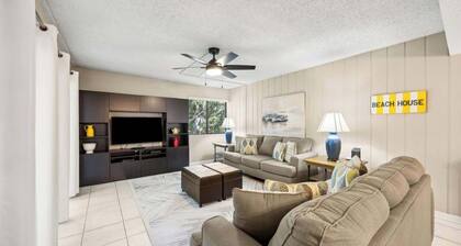 2070 Beachwood