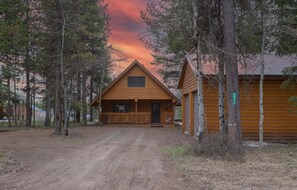 Exterior - Remington Reload (Island Park)