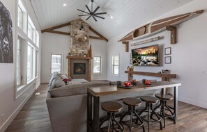 シャレー (4 Bedrooms) | 施設の正面