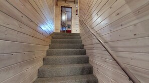 Interior - Grey Wolf Retreat (Island Park)