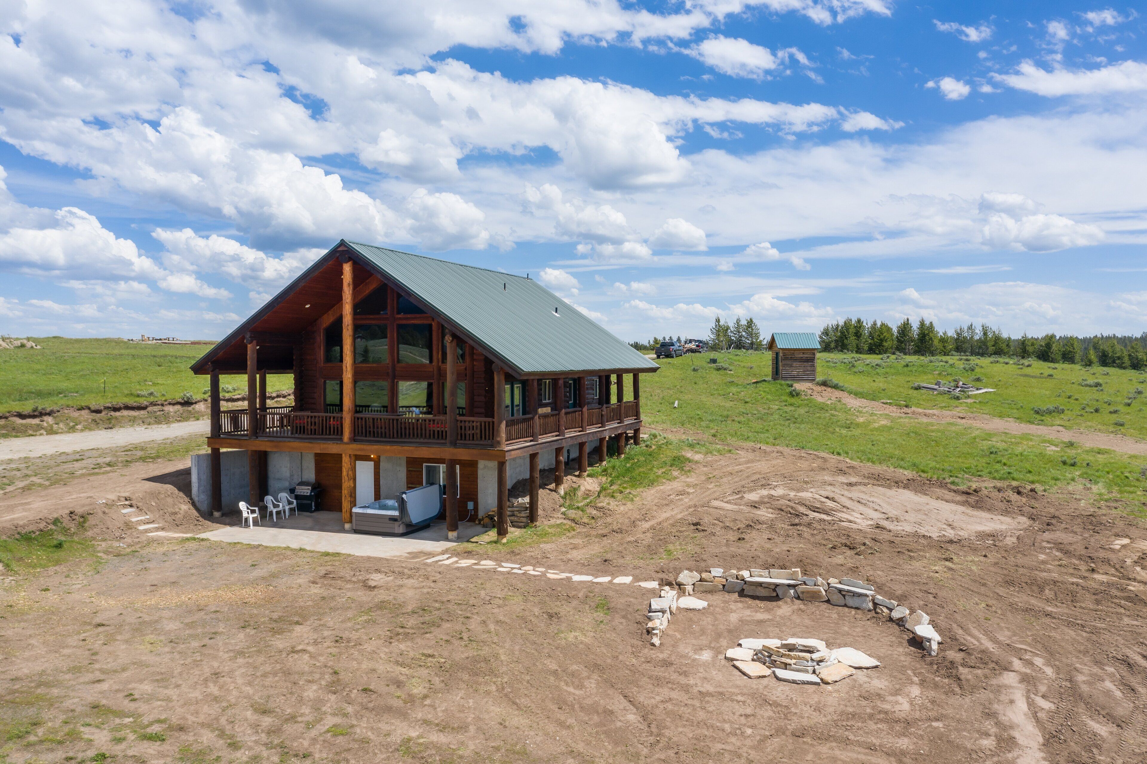 المنشأة من الداخل