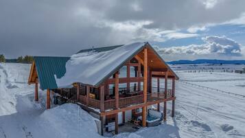 Chalet (5 Bedrooms) | Interior