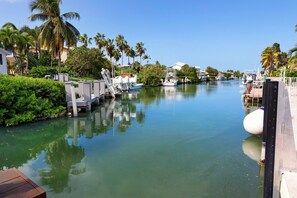 House (3 Bedrooms) | Interior - Waterfront Luxury Home With Pool and Boat Dock (Key Colony Beach)