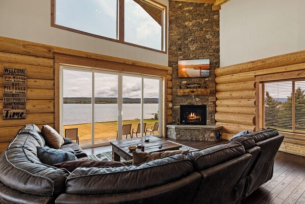 Chalet (5 Bedrooms) | Interior