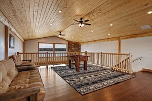 Fjallakofi (5 Bedrooms) | Að innan
