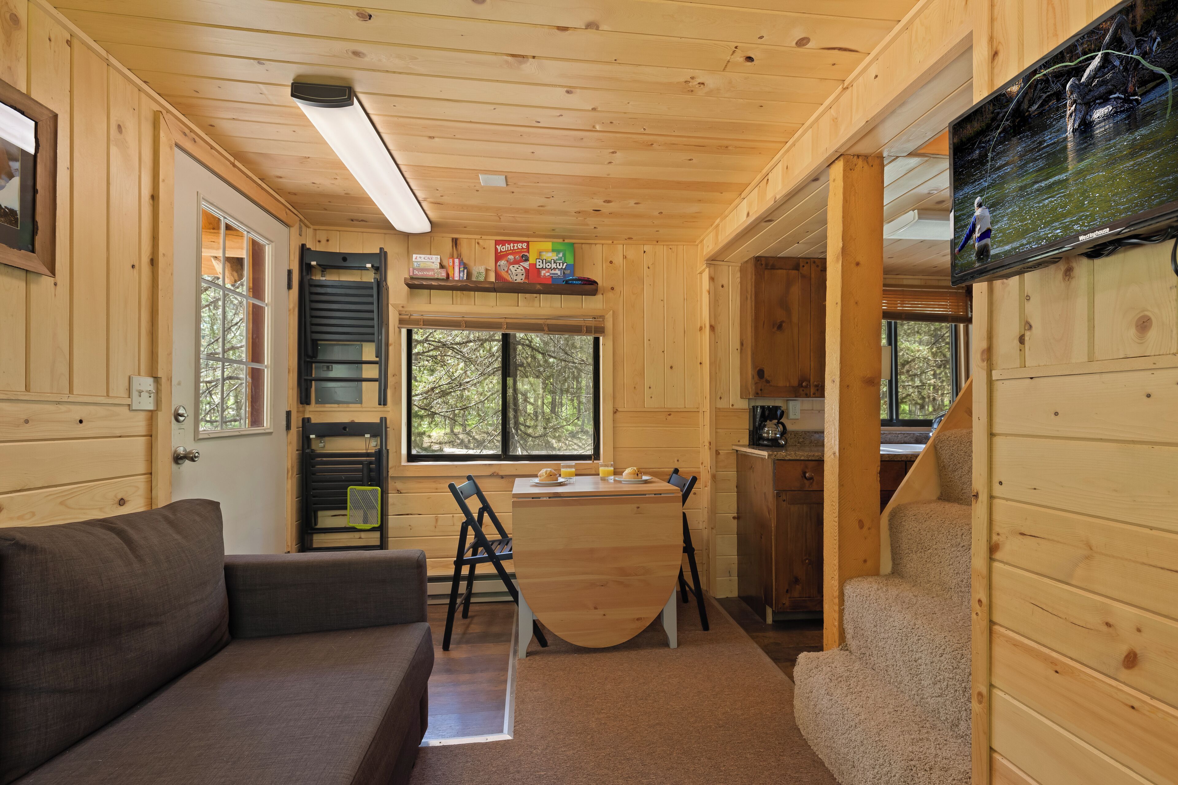 Chalet (2 Bedrooms) | Interior