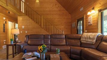 Chalet (4 Bedrooms) | Interior