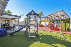 Children’s area - Havasu's Charming Cholla (Lake Havasu City)