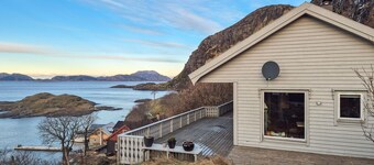 3 bedroom stunning home in Tansøy