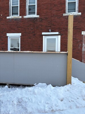 Property grounds - Quiet, trendy and comfortable new apartment over a coffee shop in Windber. (Windber)