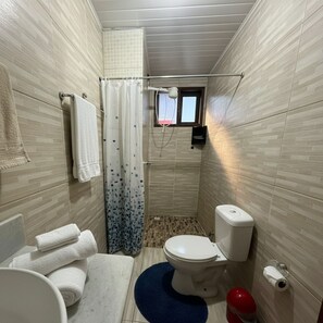 Shower, hair dryer, towels, soap - Apartment near Porto Seguro beach (Porto Seguro)