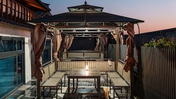 Basic Room, 1 Bedroom (Wanggyeong (Private / Indoor Pool)) | 1 bedroom, free WiFi