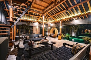 Interior - Black Serpent 3BR Villa w/ Jacuzzi in Uluwatu (South Kuta)