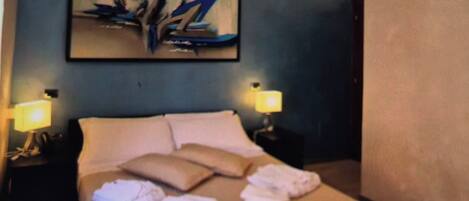 Bügeleisen/Bügelbrett, WLAN, Bettwäsche