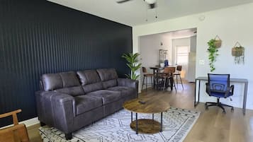 Apartemen (1 Bedroom) | Bagian depan properti