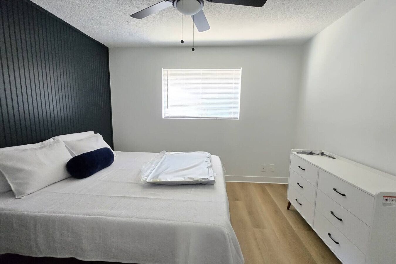 Apartment (1 Bedroom) | Interior