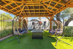 Interior - New! Blue&pink Pool Centra PHX (Phoenix)