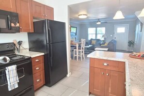 Apartment (2 Bedrooms) | Interior - Charming Apt Downtown Phoenix Historic Patio (Phoenix)