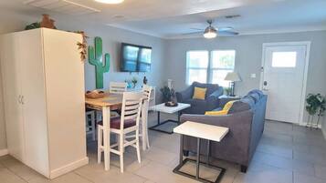 Apartment (2 Bedrooms) | Innenbereich