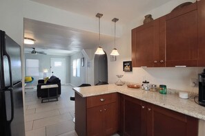Apartment (2 Bedrooms) | Interior - Charming Apt Downtown Phoenix Historic Patio (Phoenix)