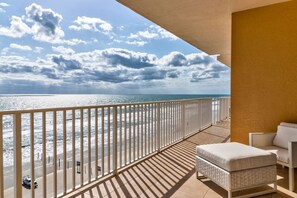 Interior - Elegant Oceanfront Pool Hot Tub at Sanibel Condos (Daytona Beach Shores)