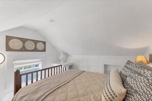 Interior - Tay307-b (Punta Gorda)