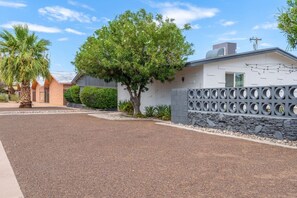 Interior - Fashion Square Apt2 Swvillage Scottsdale 8plex (Scottsdale)