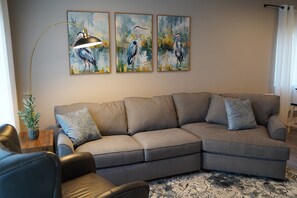 Smart TV, fireplace, table football - Gateway Gathering | Spacious 4BR Home with Game Room Near Downtown & UNL (Lincoln)