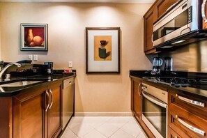 Apartment (1 Bedroom) | Interior - MGM 1-br Condo by Zelloo 33821 (Las Vegas)