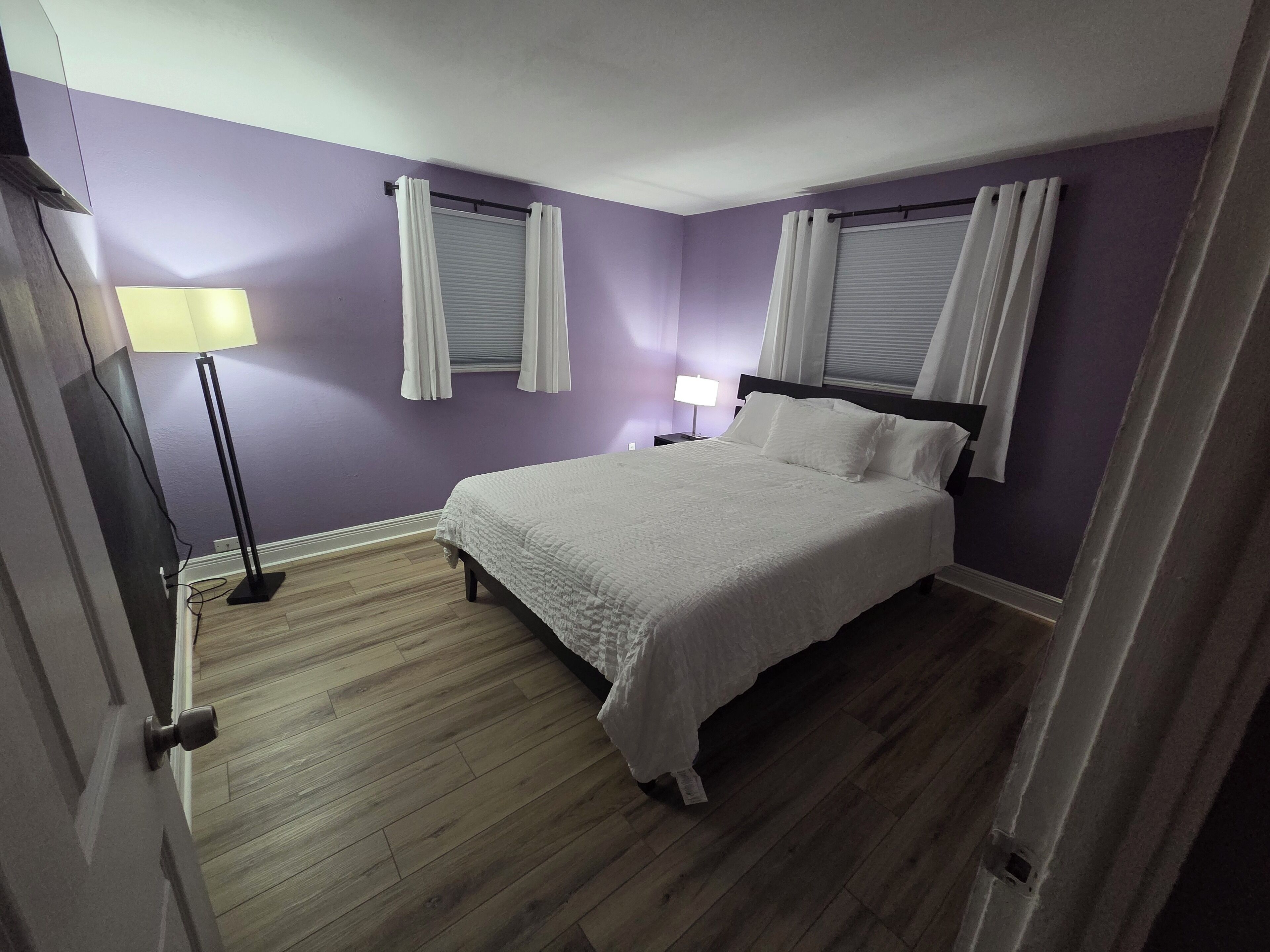 アイロン / アイロン台、WiFi、ベッドシーツ