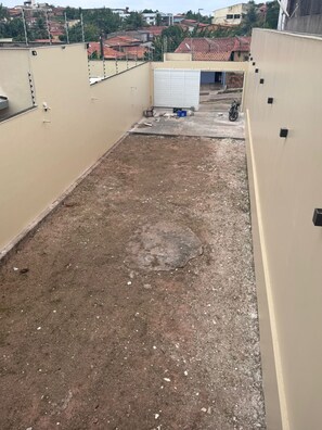 Property grounds - Comfortable and safe house in the city center. (Santa Luzia)