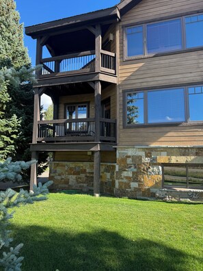 Exterior - Serene 3-bedroom townhome in Crested Butte perfect for getaway (Crested Butte)