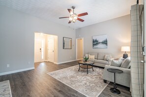 Interior - 104 Kingston Pointe Dr Kingston (Kingston)