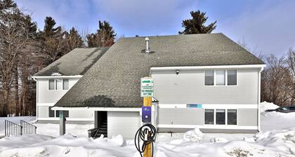 Your Perfect Getaway Renovated and Beautifully Decorated Hotel Room Studio