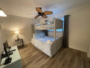 Interior - 110 El Matador (Fort Walton Beach)
