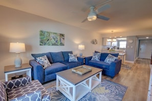 Interior - 427 El Matador (Fort Walton Beach)