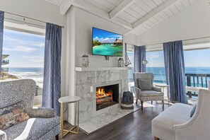 Interior - 1317 S Pacific - Unit B (Oceanside)