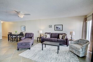 Front of property - 354 El Matador (Fort Walton Beach)