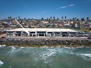 Interior - 700-104 Water Front Condo w AC! (Oceanside)